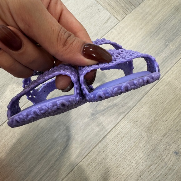 Mini Melissa 💜 - Picture 6 of 6